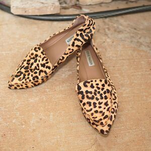 Steve Madden Feather Leopard Calf Hair Loafers Pointed Toe Flats Womens 8.5M